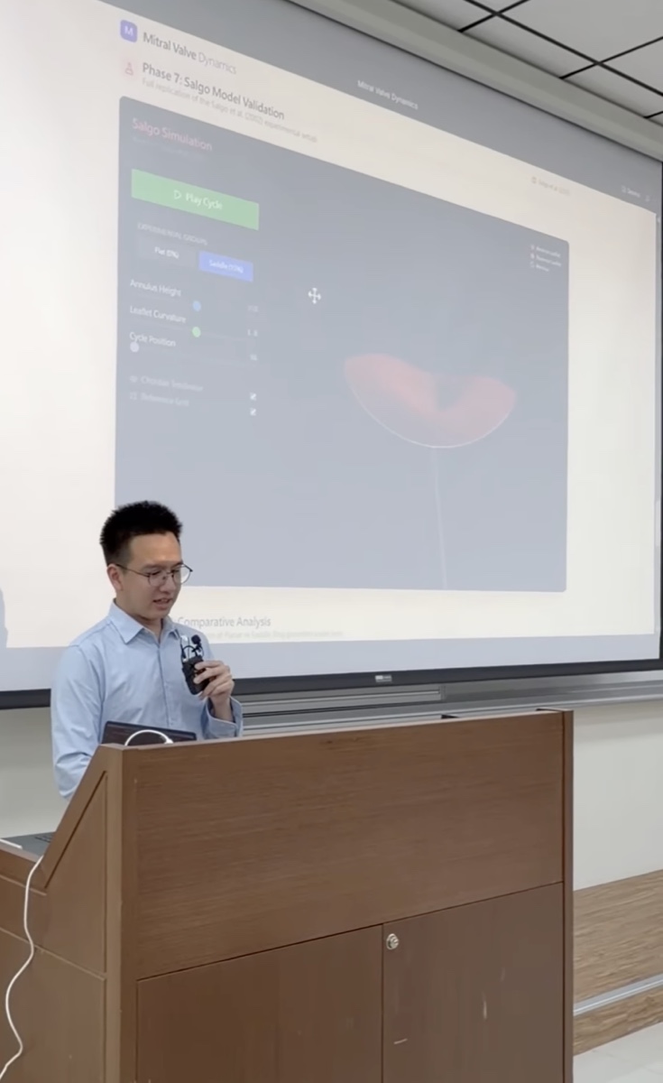 Andrew Huang presenting Mitral Valve case at NTU 管院 SLC × AI-X-Gs class
